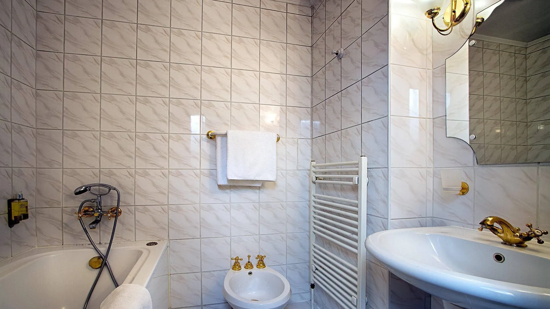 Red Lion Hotel Prague