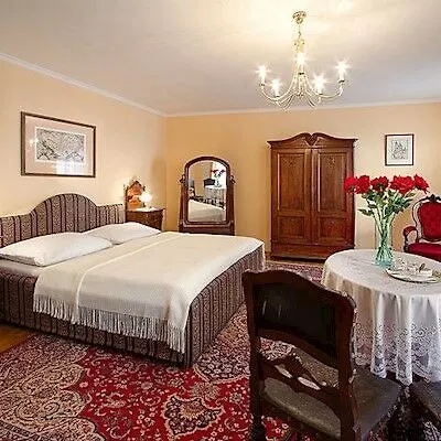 Red Lion Hotel Prague